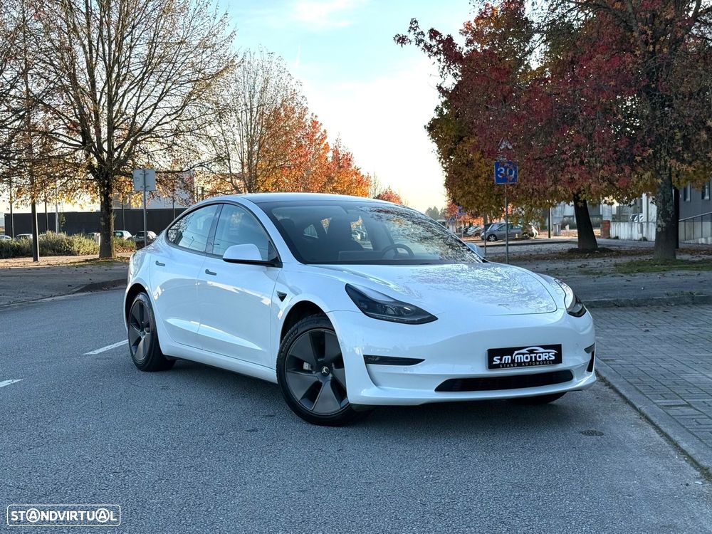 Tesla Model 3 Long-Range Dual Motor AWD - 1