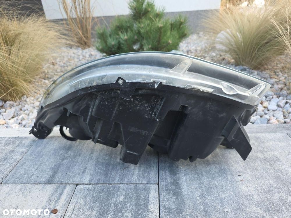 CITROEN C4 II 2 DS4 LIFT Lampa prawa przód Zwykła H7 98086237 - 7
