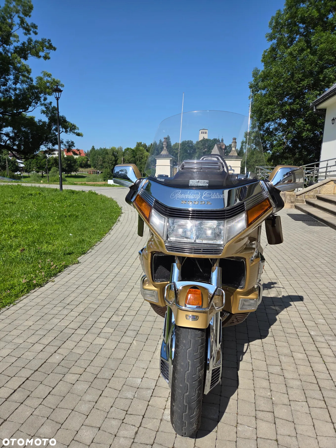 Honda GL - 10
