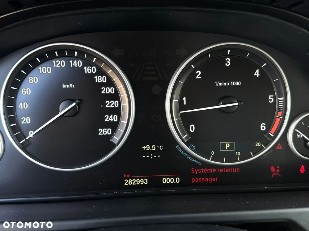 BMW X5 xDrive30d Sport-Aut - 28