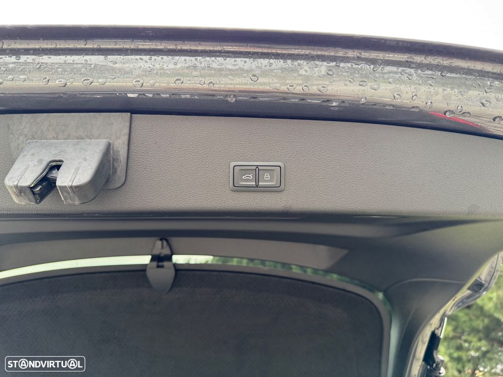 Audi e-tron 55 quattro S line - 23