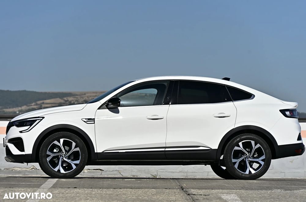 Renault Arkana E-TECH 145 Techno - 12