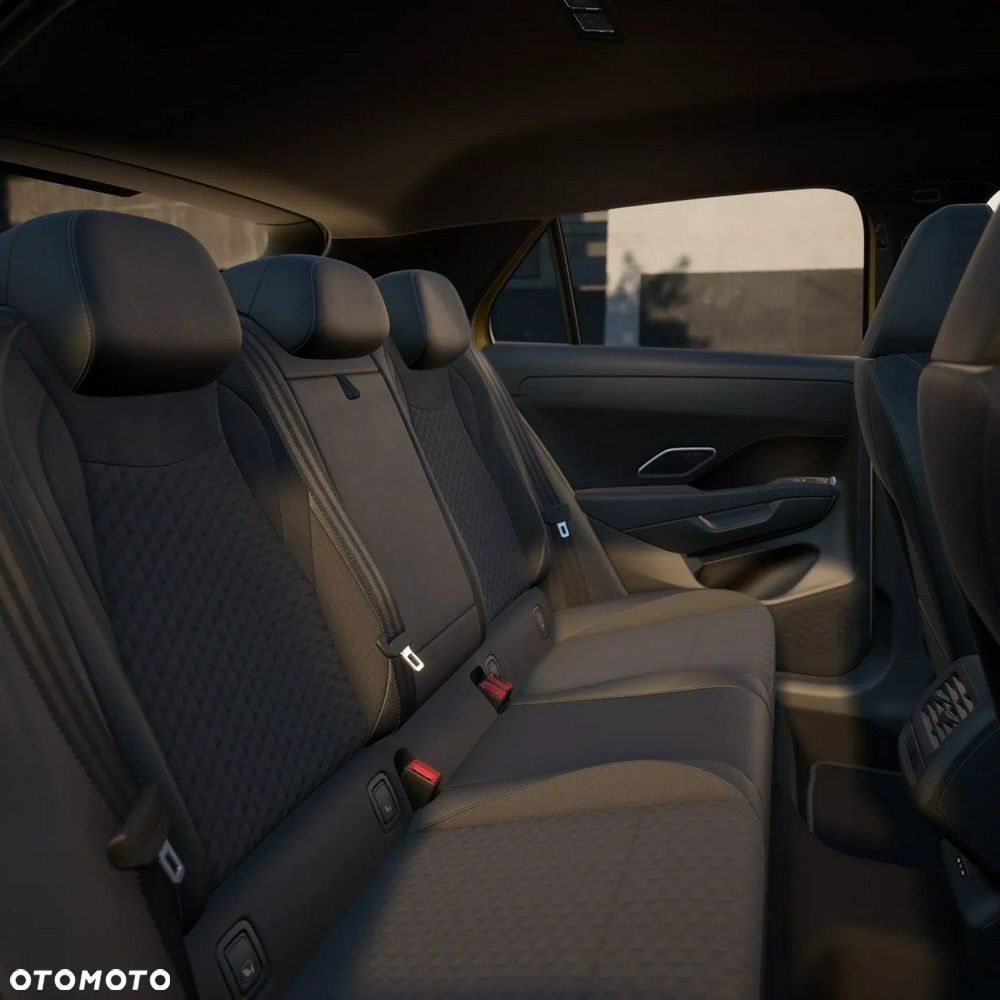 Volkswagen T-Roc - 14