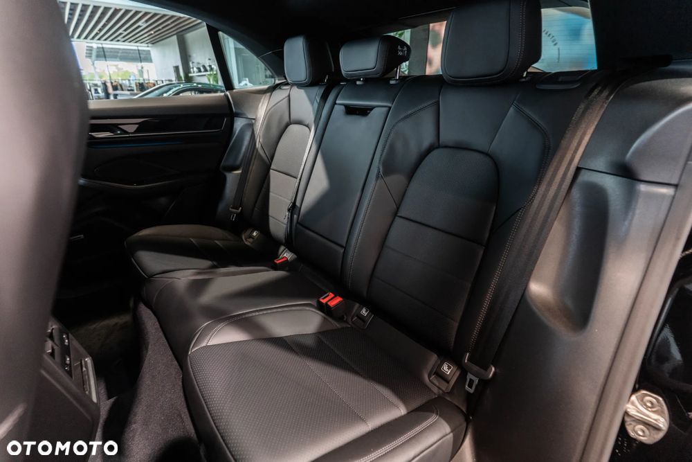 Porsche Macan - 13