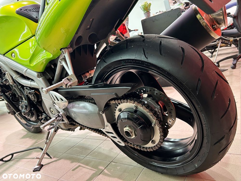 Triumph T - 19