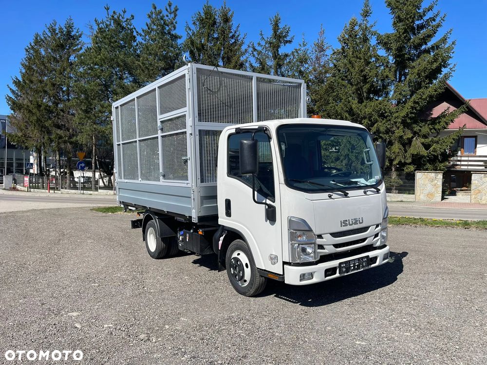 Isuzu M 27 - 3