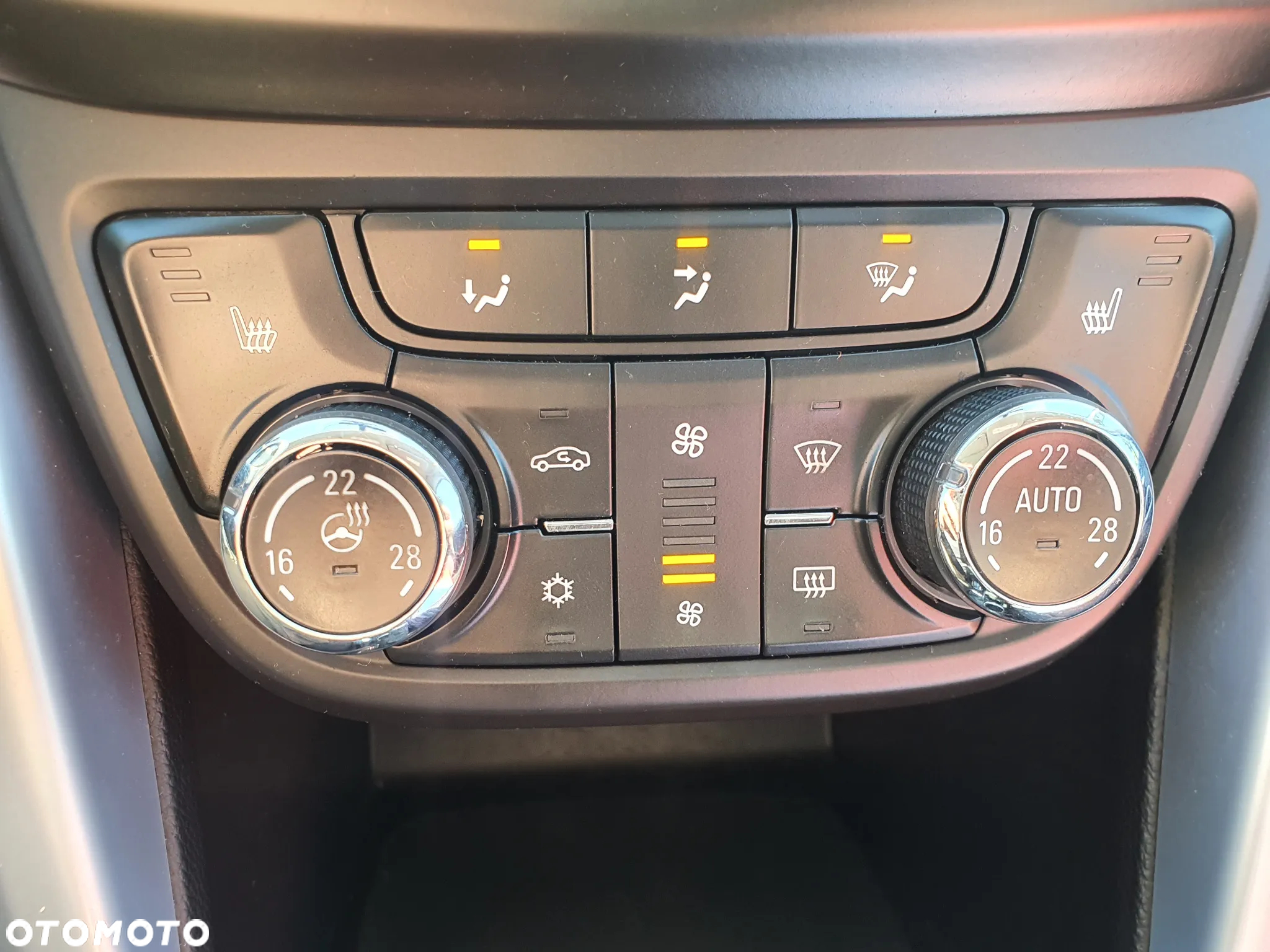 Opel Zafira 1.6 DIT Start/Stop 120 Jahre - 21