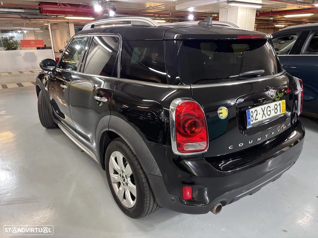 MINI Countryman Cooper SE ALL4 Auto - 2