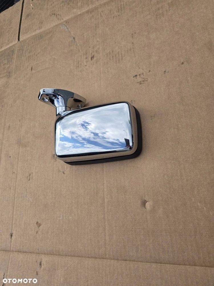 lusterko prawe 4 piny jaguar daimler 1989r - 2