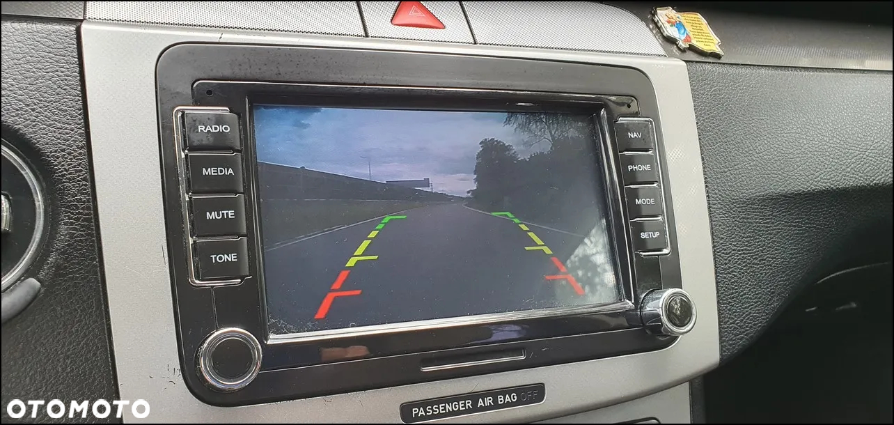 Volkswagen Passat - 15