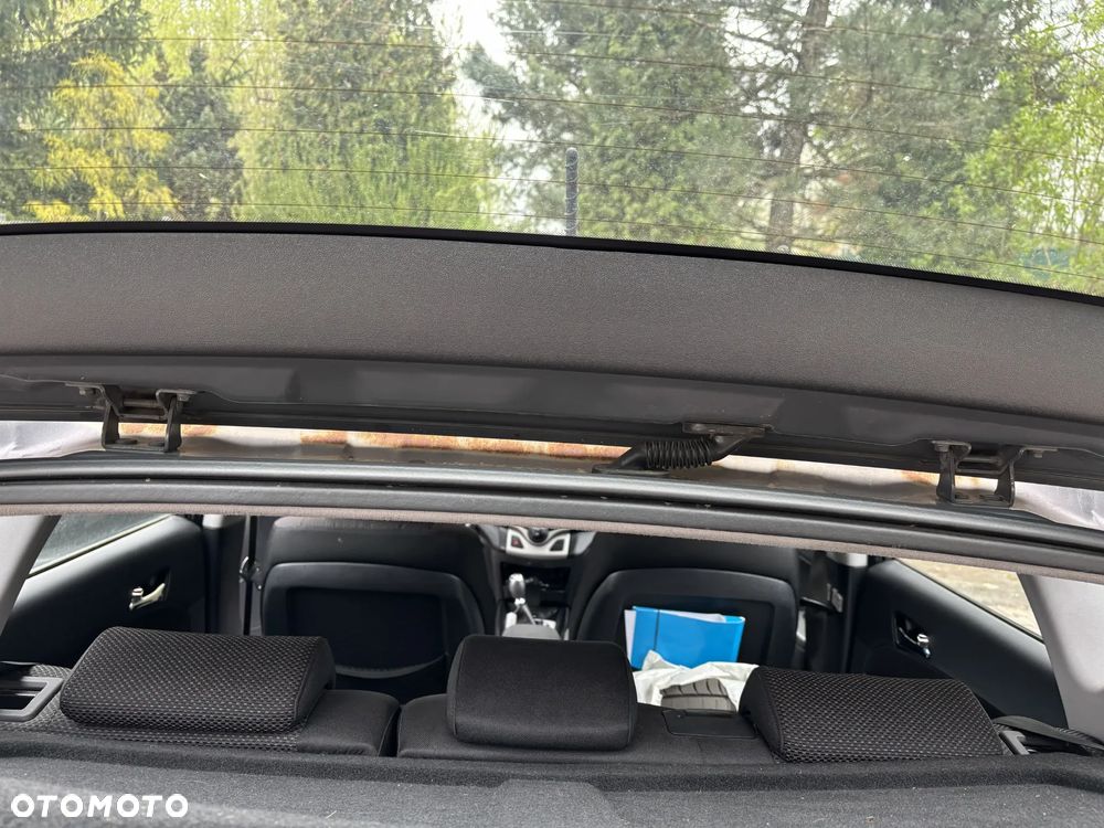 Hyundai i30 1.6 CRDi Comfort - 14