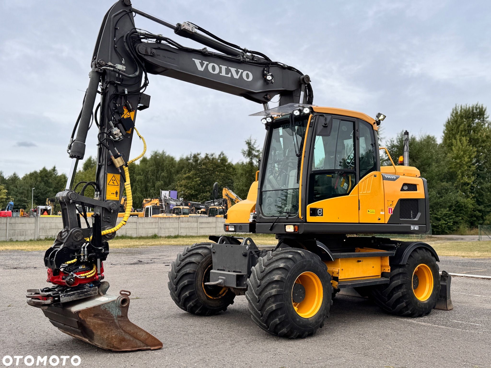 Volvo EW140D - 1