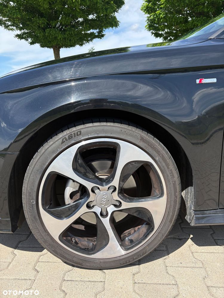 Audi A3 Sportback 2.0 TDI S line Sportpaket - 8