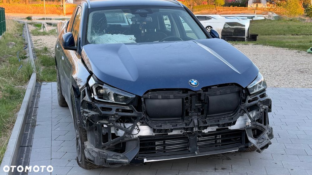 BMW X1 xDrive23i - 3