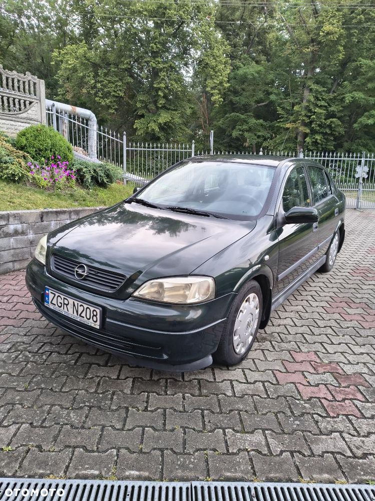 Opel Astra 1.4 GL / Club - 1
