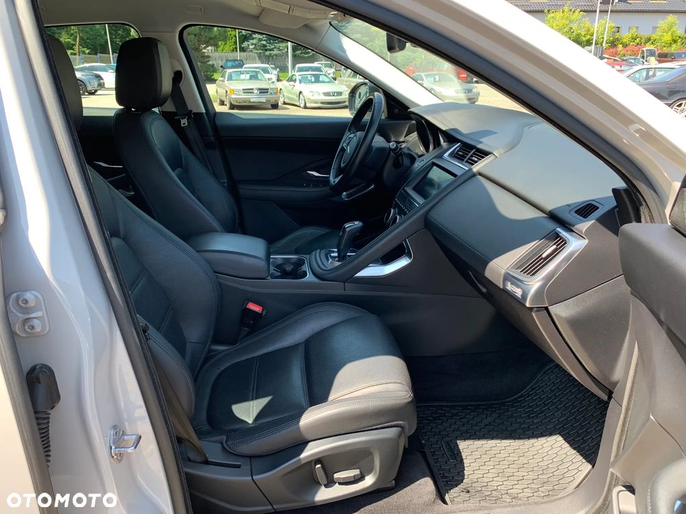 Jaguar E-Pace 2.0 i4D AWD S - 19