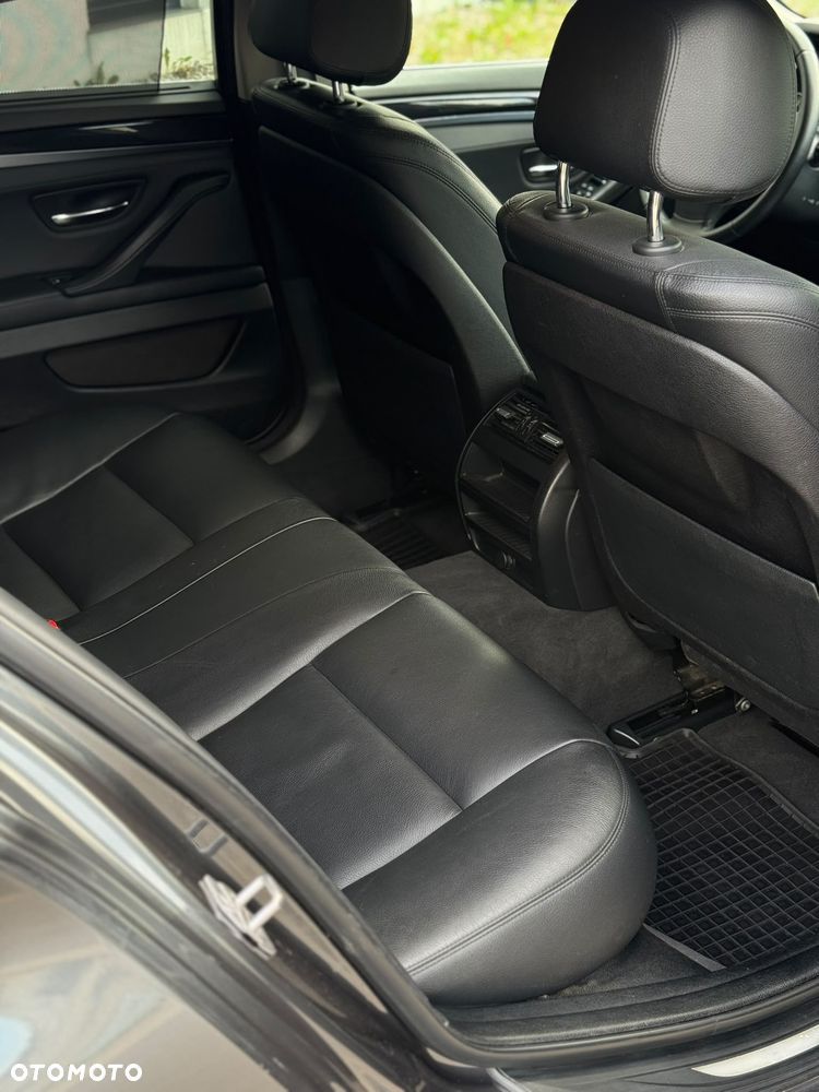 BMW Seria 5 - 17