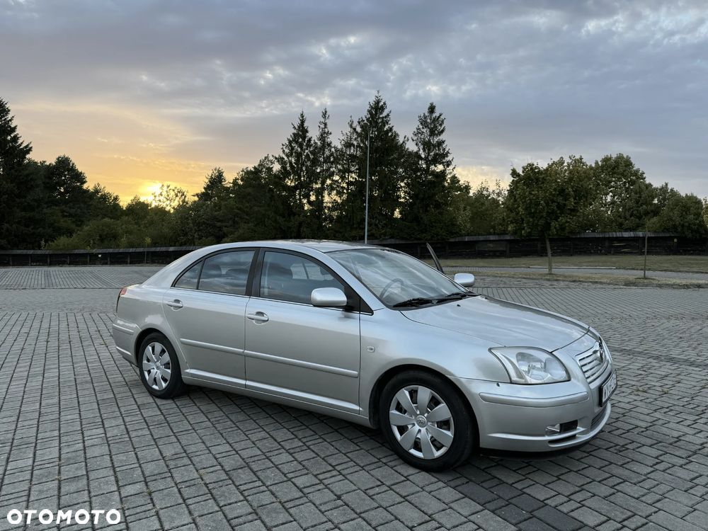 Toyota Avensis 2.0 VVT-i Automatik Executive - 7