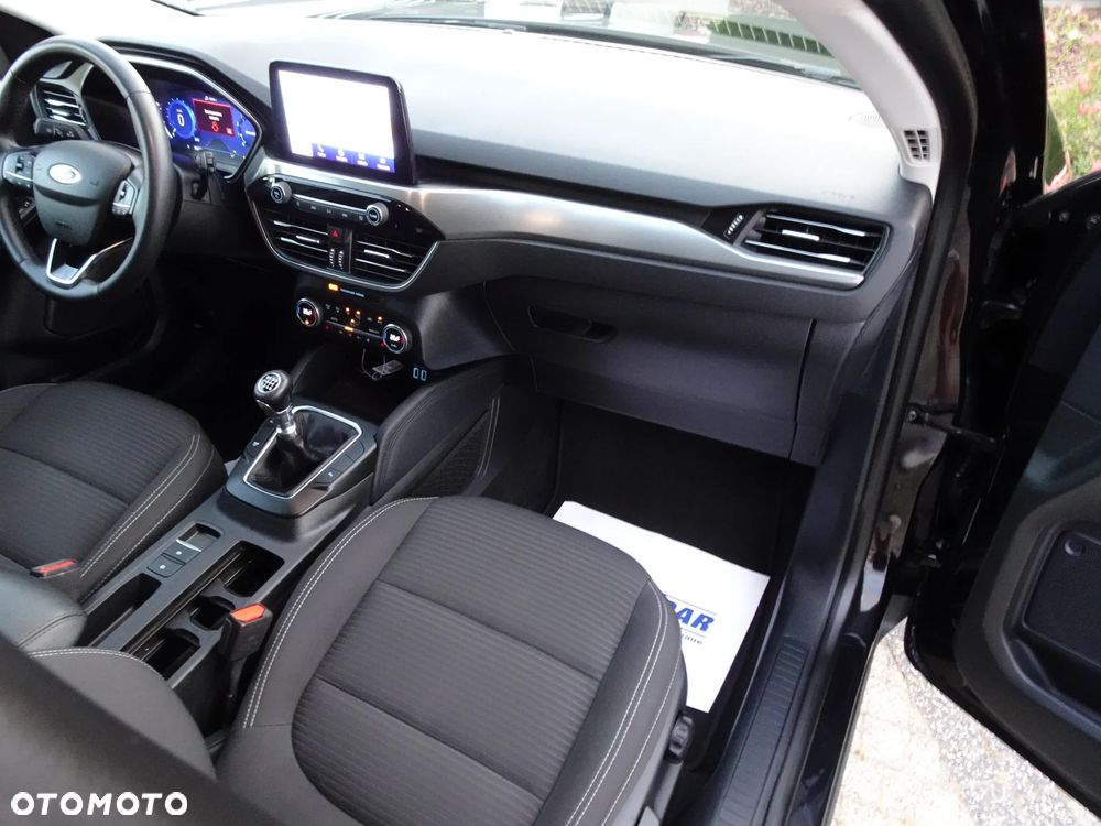 Ford Kuga 1.5 EcoBoost FWD Titanium - 14