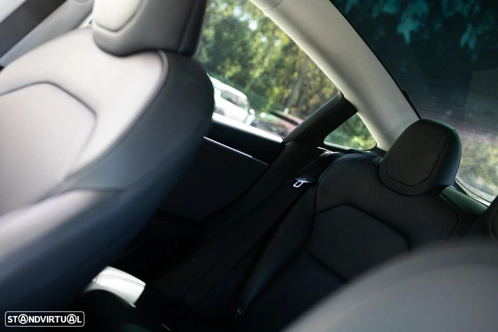 Tesla Model 3 Tração Traseira - 17