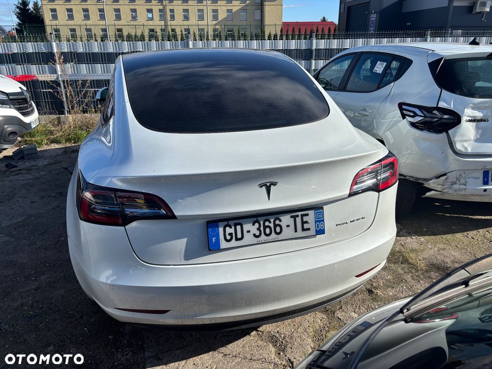 Tesla Model 3 Performance AWD - 8