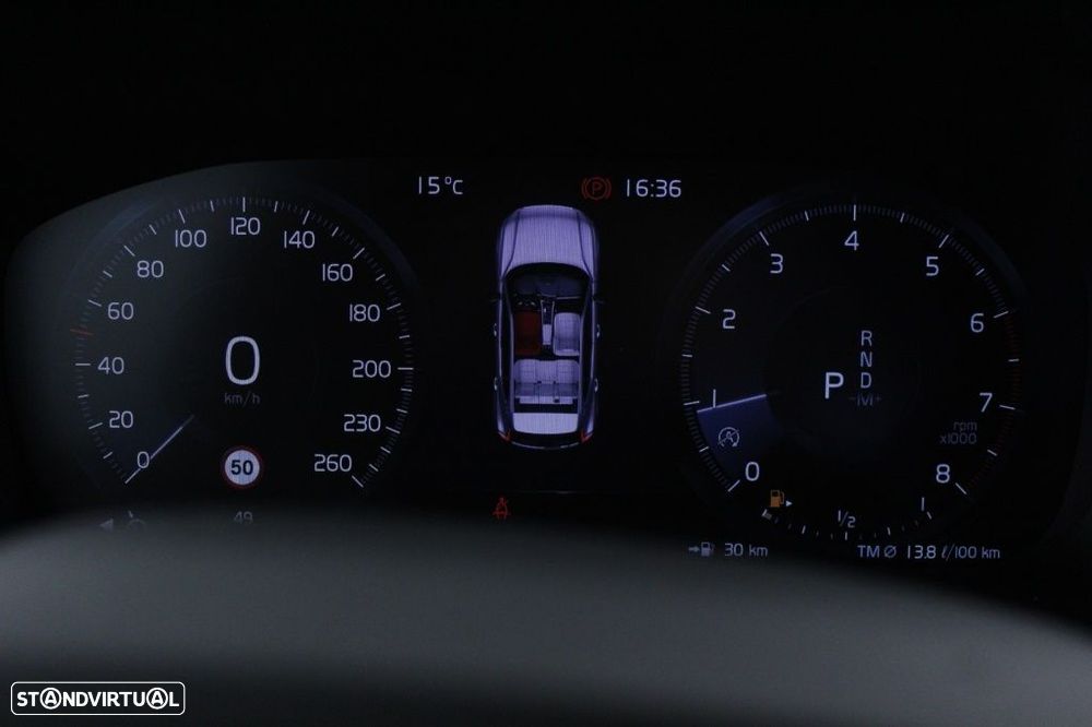 Volvo XC 40 1.5 T2 Core Auto - 26