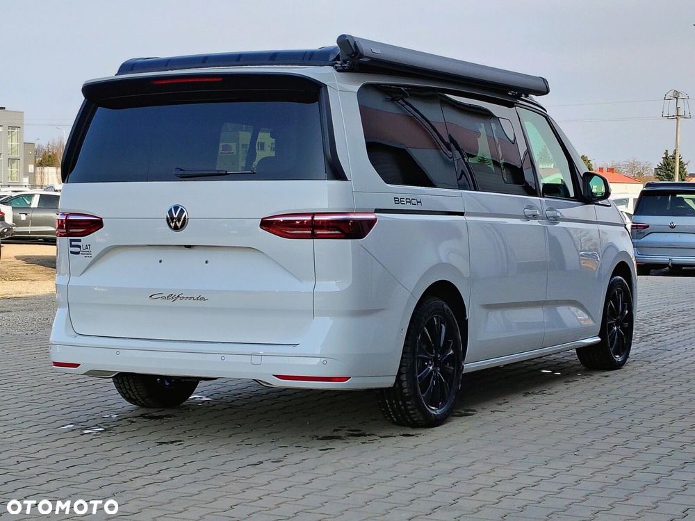 Volkswagen california Nowa California Beach silnik: 2,0 l TDI SCR 150 KM / skrzynia biegów: 7-biegowa DSG rozstaw osi: 3124 mm - 7