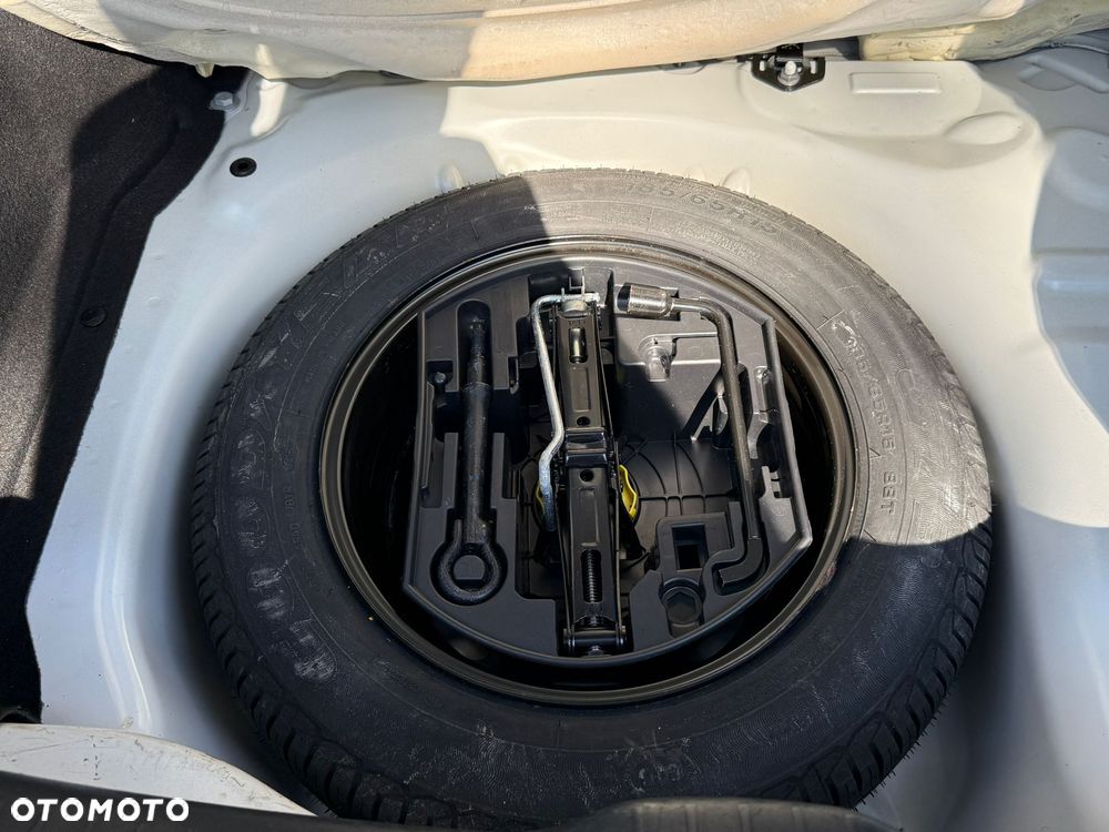 Citroën C4 Cactus PureTech 82 Shine Edition - 26