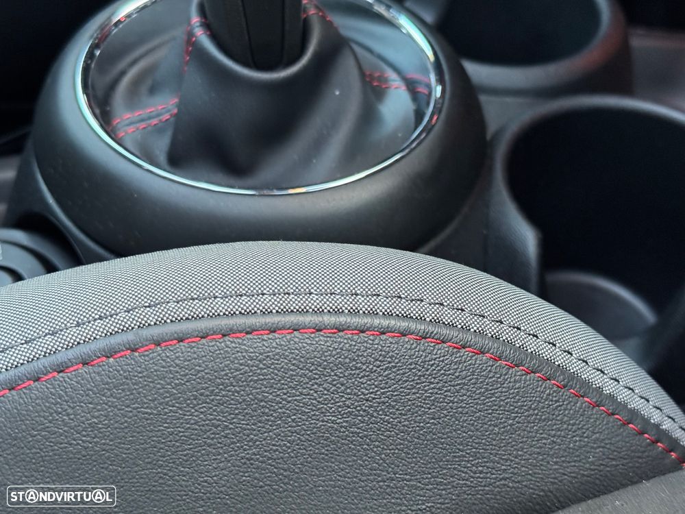 MINI 3 Portas John Cooper Works Auto Desportiva - 37