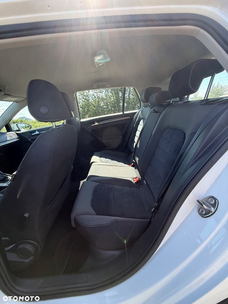 Volkswagen Golf 1.4 TSI BlueMotion Technology DSG Comfortline - 19