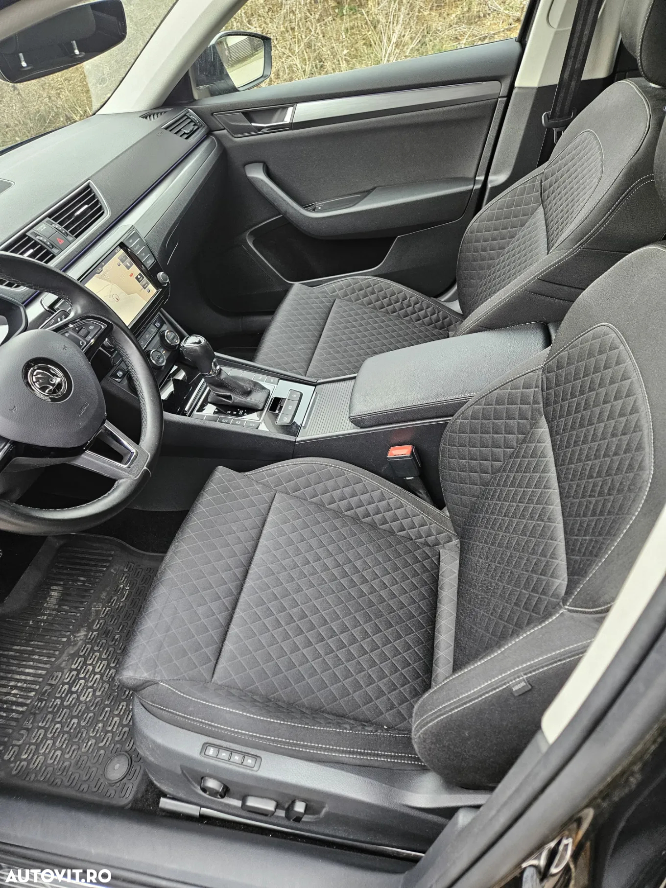 Skoda Superb 2.0 TDI DSG 4X4 Style - 12