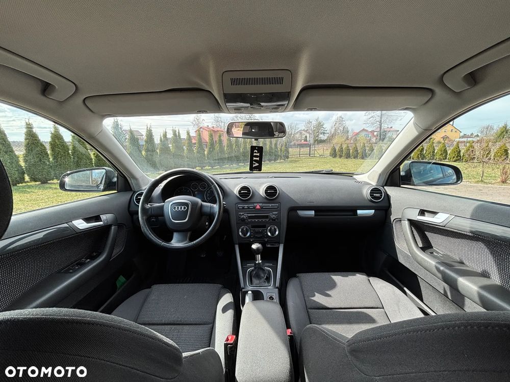 Audi A3 Sportback 2.0 TDI DPF Ambition - 7