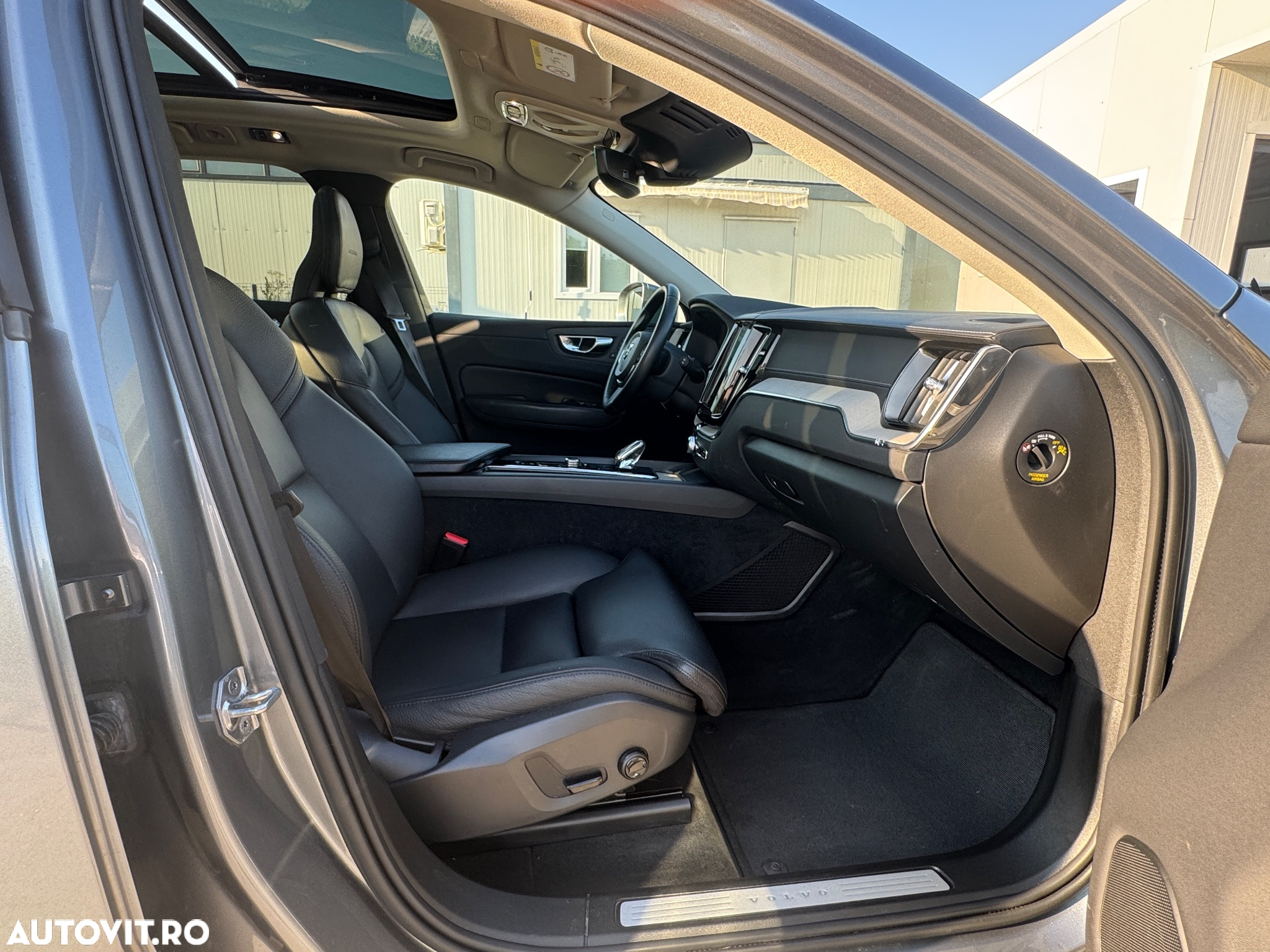 Volvo XC 60 T8 Twin Engine AWD Inscription - 16