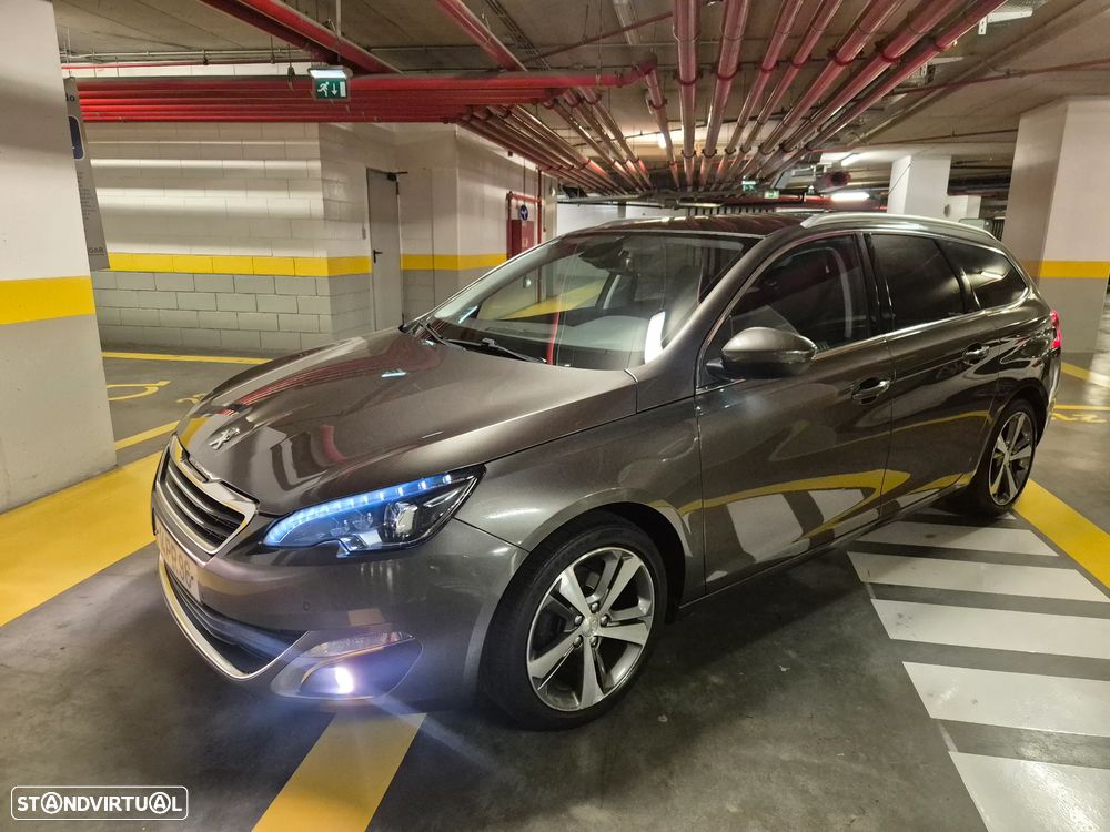 Peugeot 308 SW 1.6 e-HDi Allure - 1