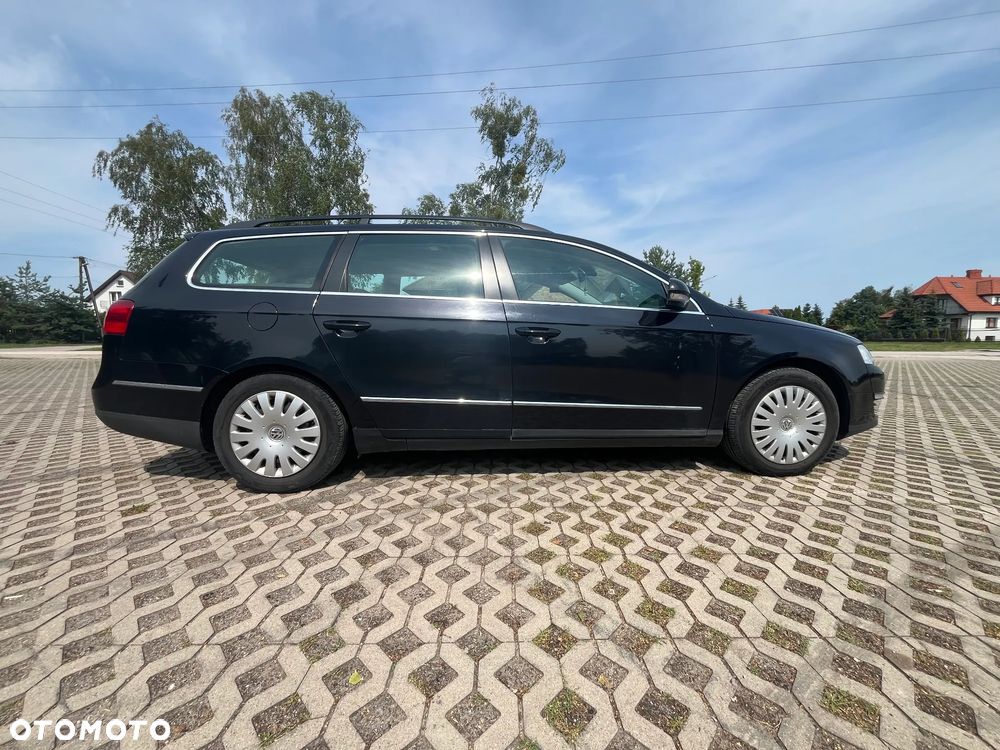 Volkswagen Passat 1.9 TDI Comfortline - 12