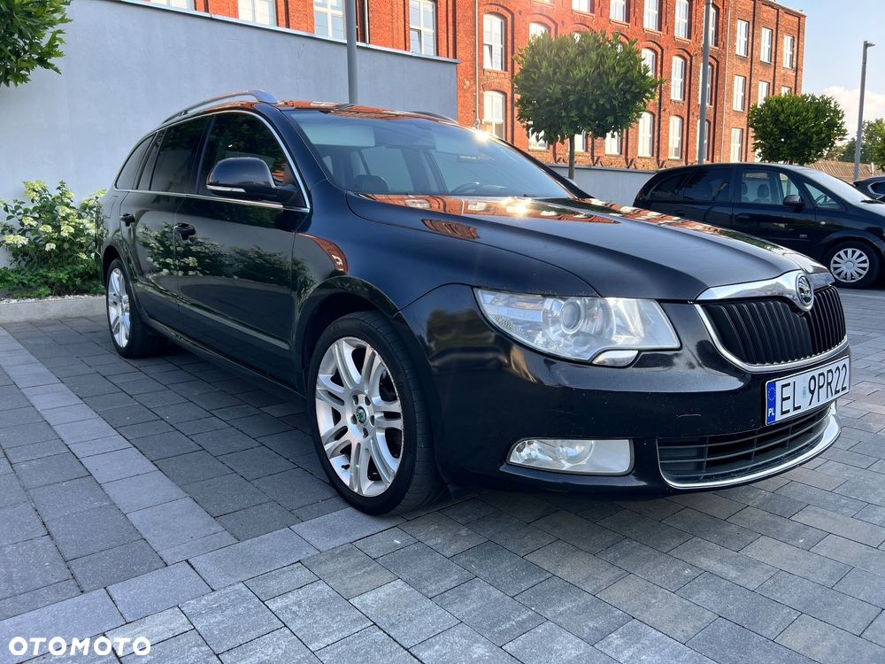 Skoda Superb 2.0 TDI Elegance DSG - 7