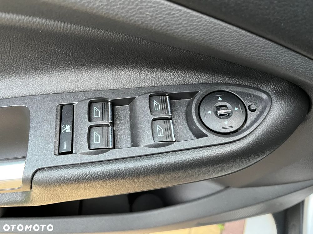 Ford Kuga 2.0 TDCi 4x4 Individual - 21