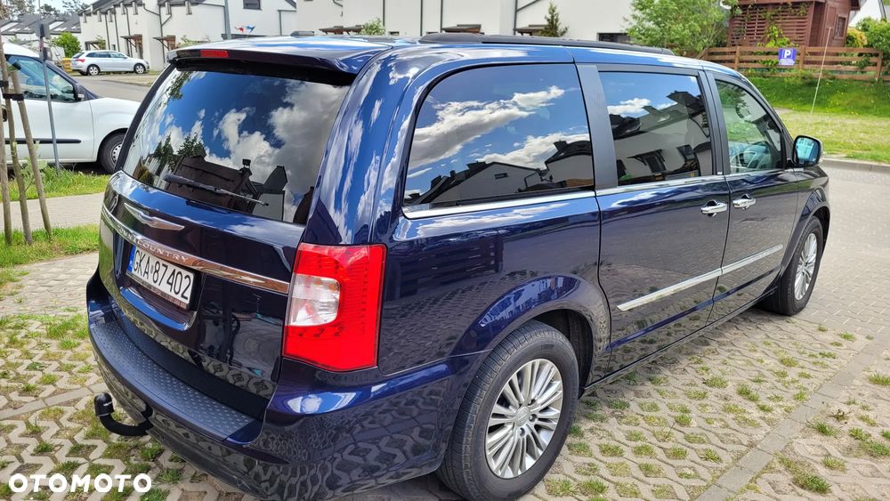 Chrysler Town & Country 3.6 Touring - 15