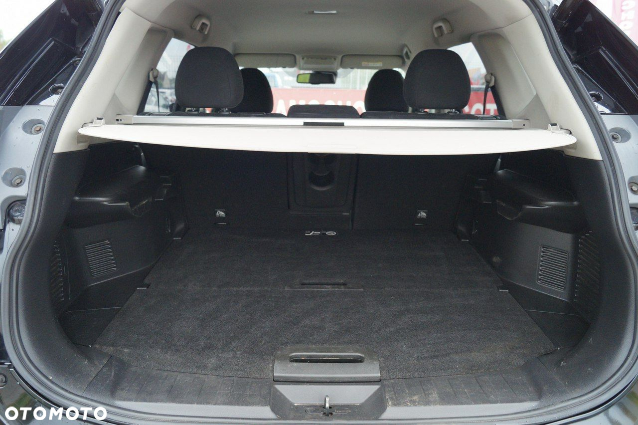 Nissan X-Trail - 14