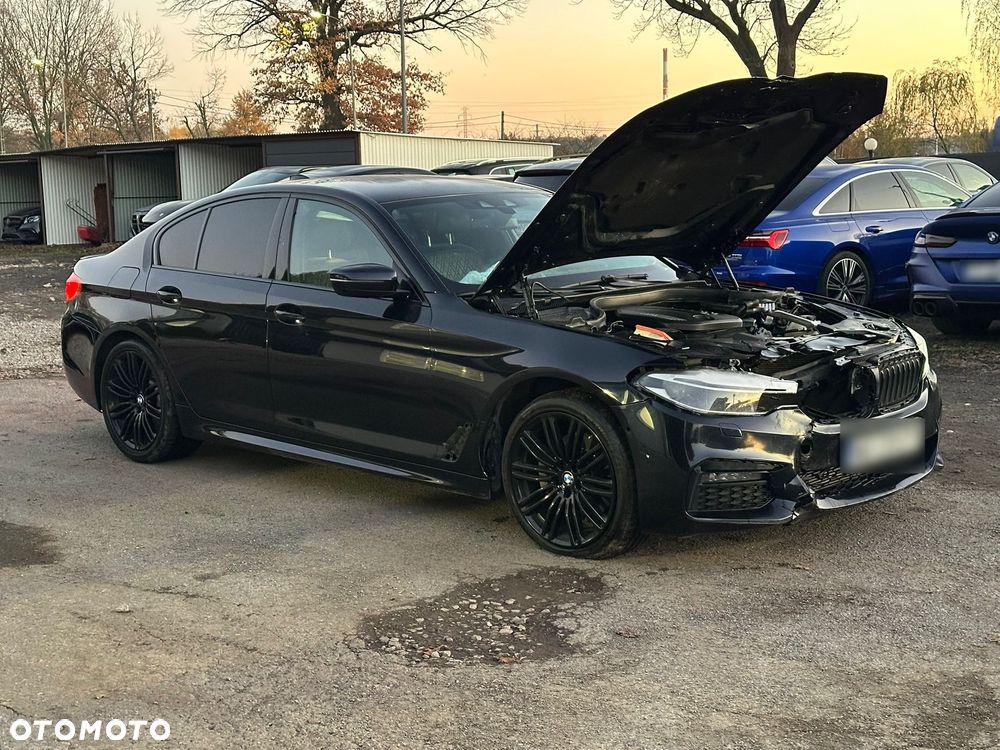 BMW Seria 5 520d xDrive M Sport sport - 10