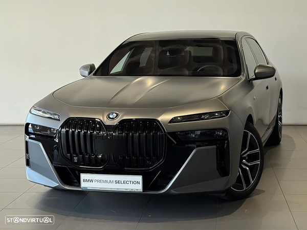 BMW i7 xDrive60 Pack Desportivo M