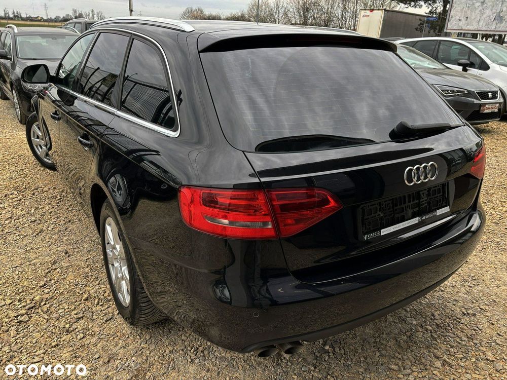 Audi A4 Avant 2.0 TDI DPF Ambiente - 4