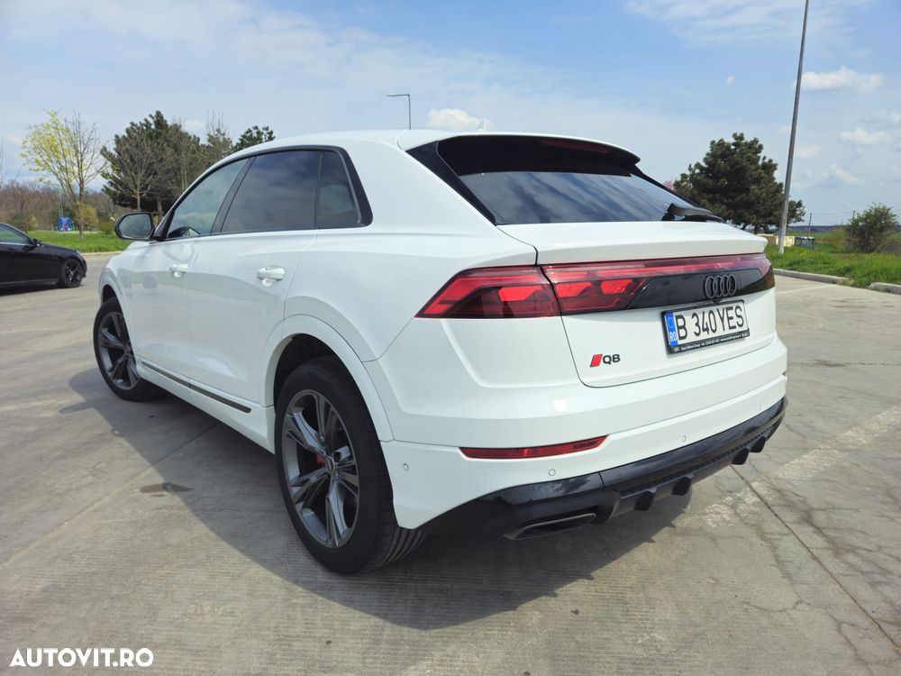 Audi Q8 55 TFSI quattro Tiptronic MHEV - 2