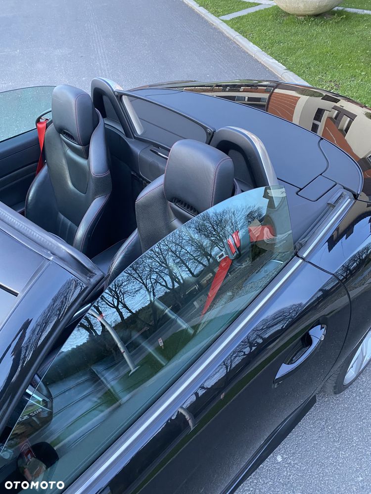 Mercedes-Benz SLK 250 (BlueEFFICIENCY) 7G-TRONIC - 4