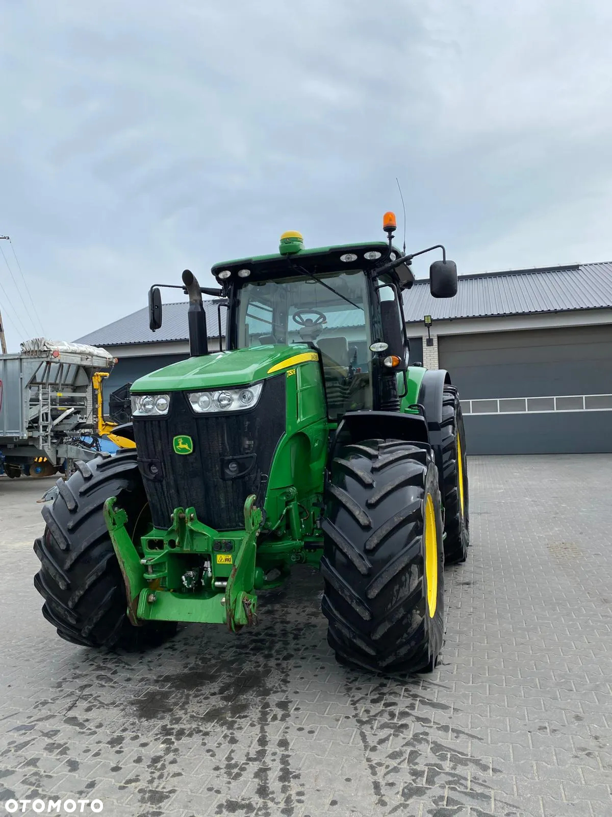 John Deere 7250R - 5