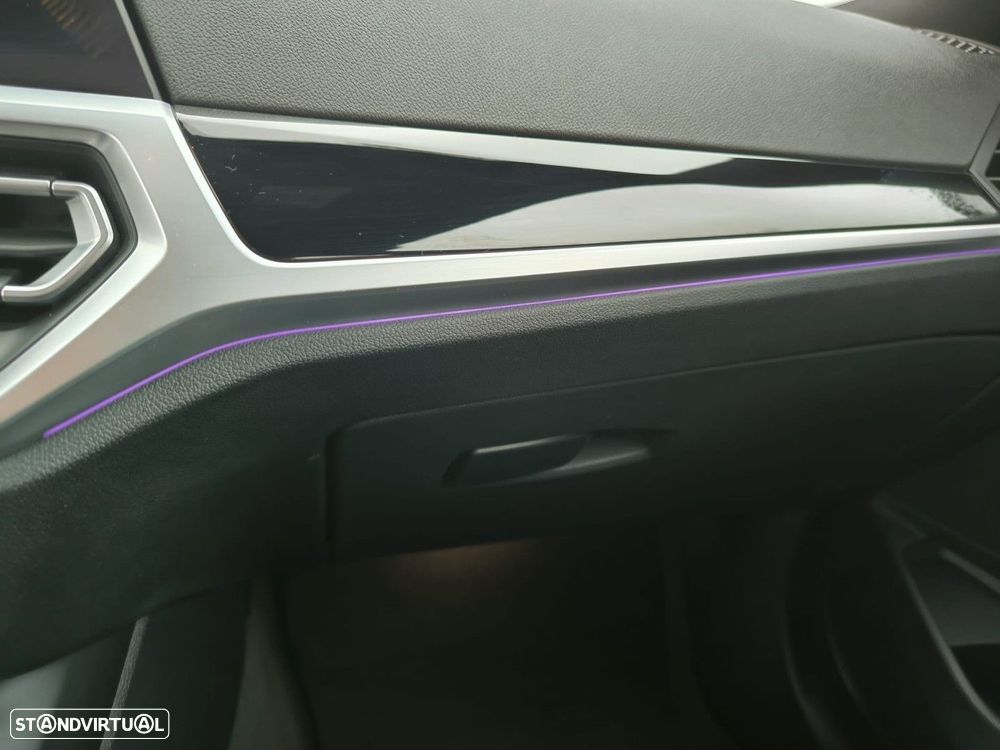 BMW 320 e Line Sport Auto - 19