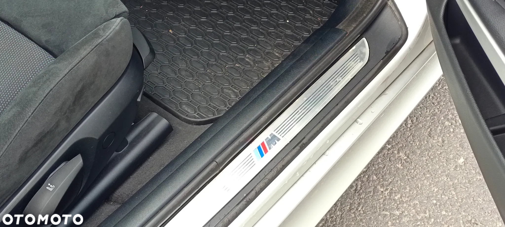 BMW Seria 3 320i - 16