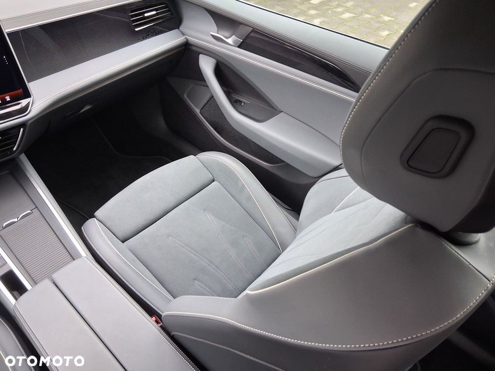 Volkswagen Passat - 18