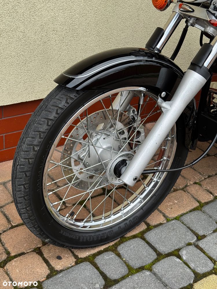 Yamaha Inny - 22
