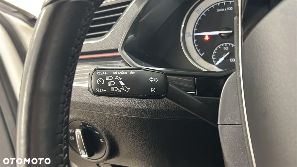 Skoda Superb 2.0 TDI SCR Style DSG - 26